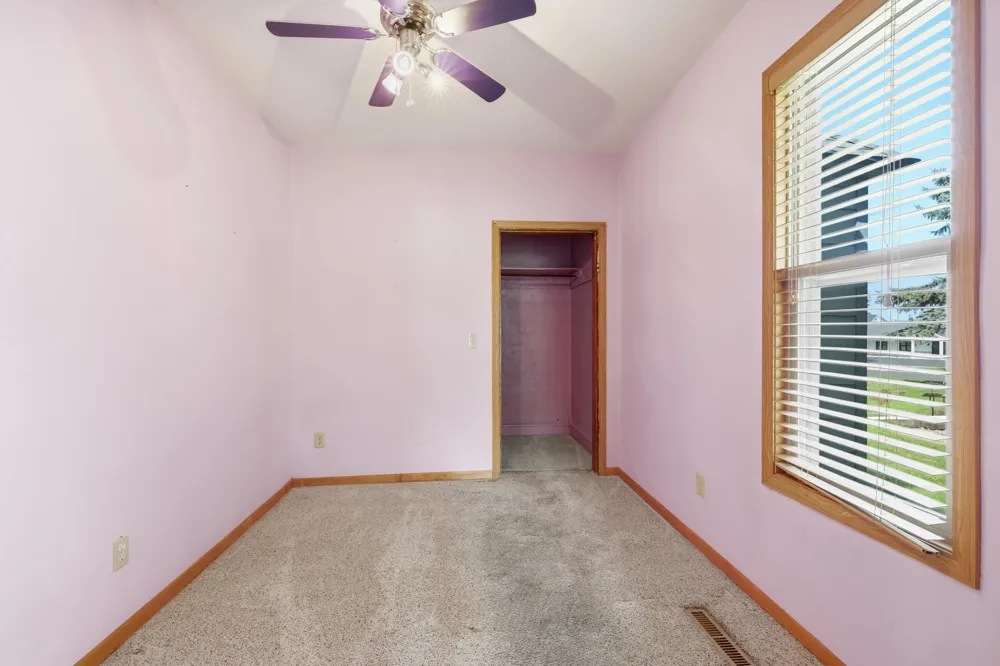 210 W Church Street Belle Plaine, MN 56011