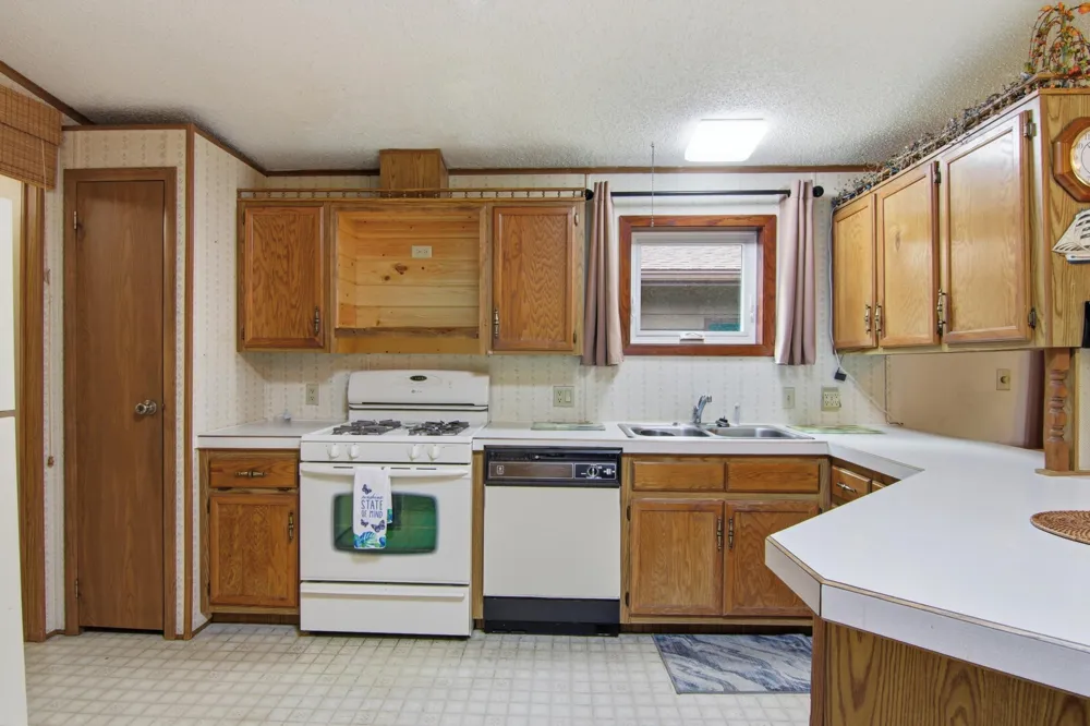 22320 708th Street Lake City, MN 55041