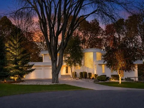317 Meadow Woods Drive