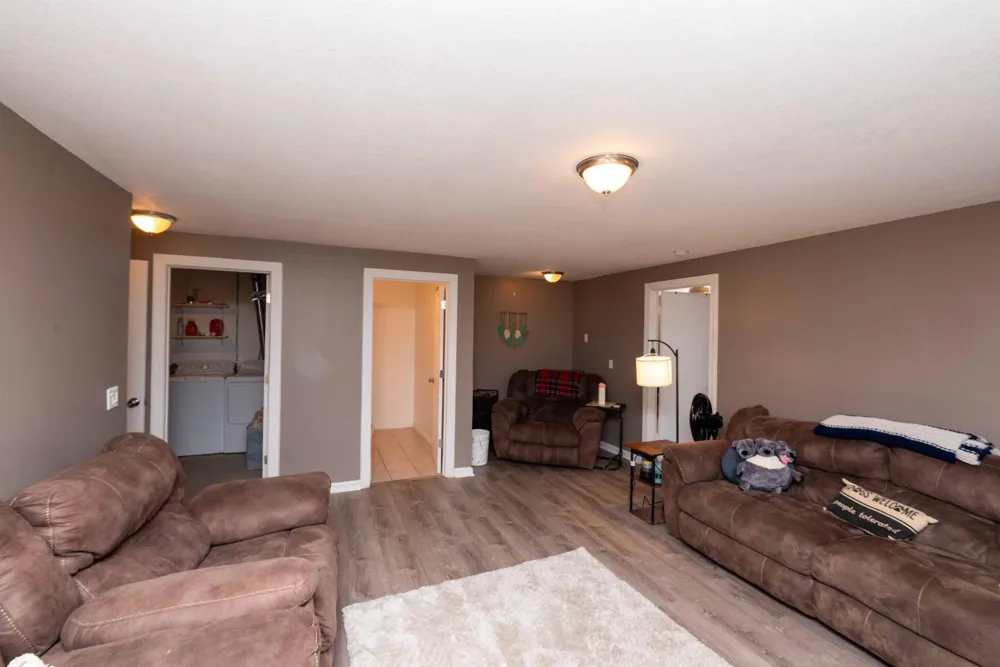 557 Kendall Drive Hastings, MN 55033