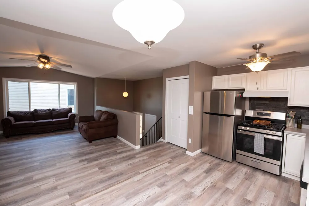 557 Kendall Drive Hastings, MN 55033