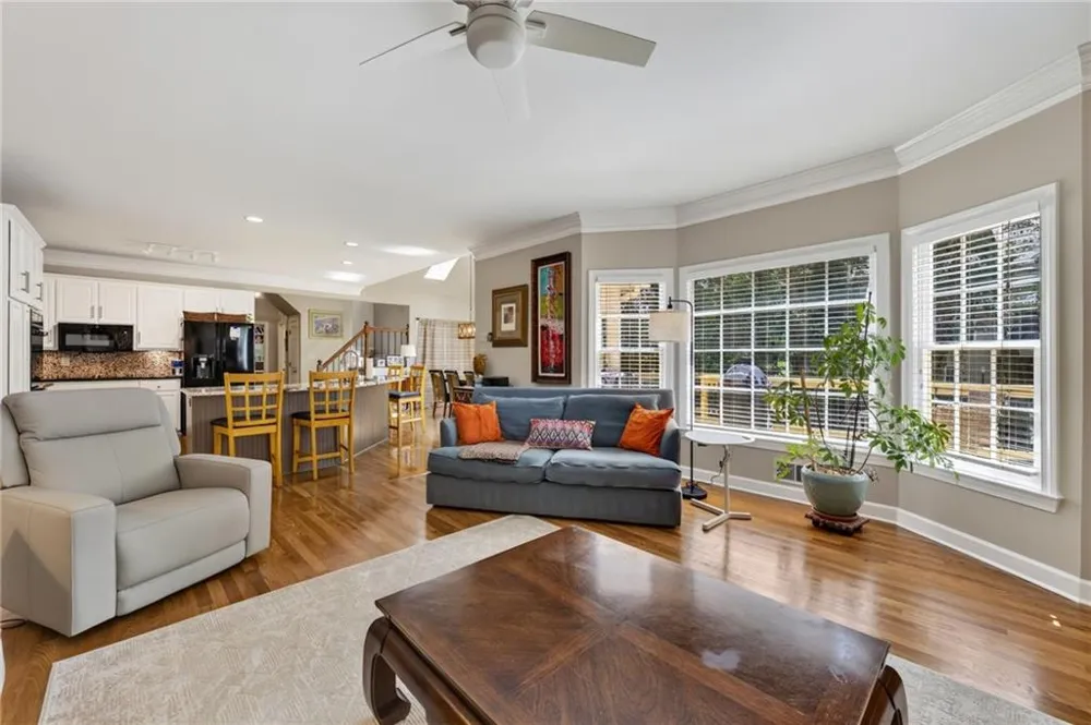 5535 Grove Point Road Johns Creek, GA 30022