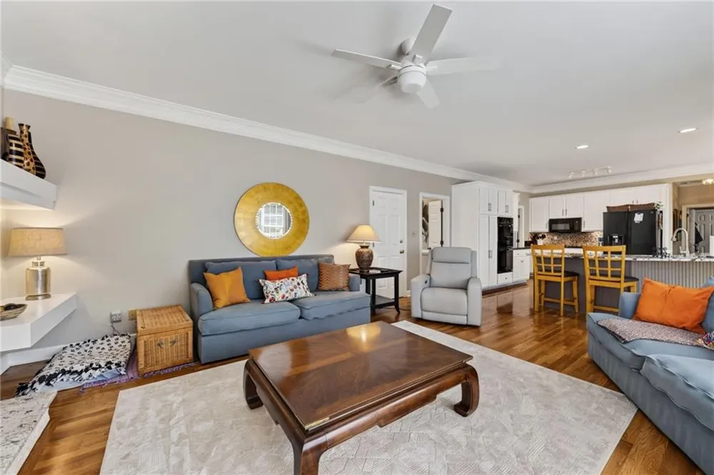 5535 Grove Point Road Johns Creek, GA 30022