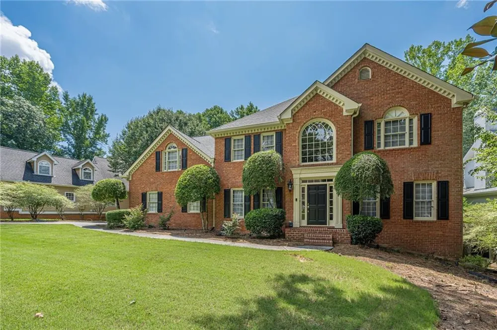 5535 Grove Point Road Johns Creek, GA 30022