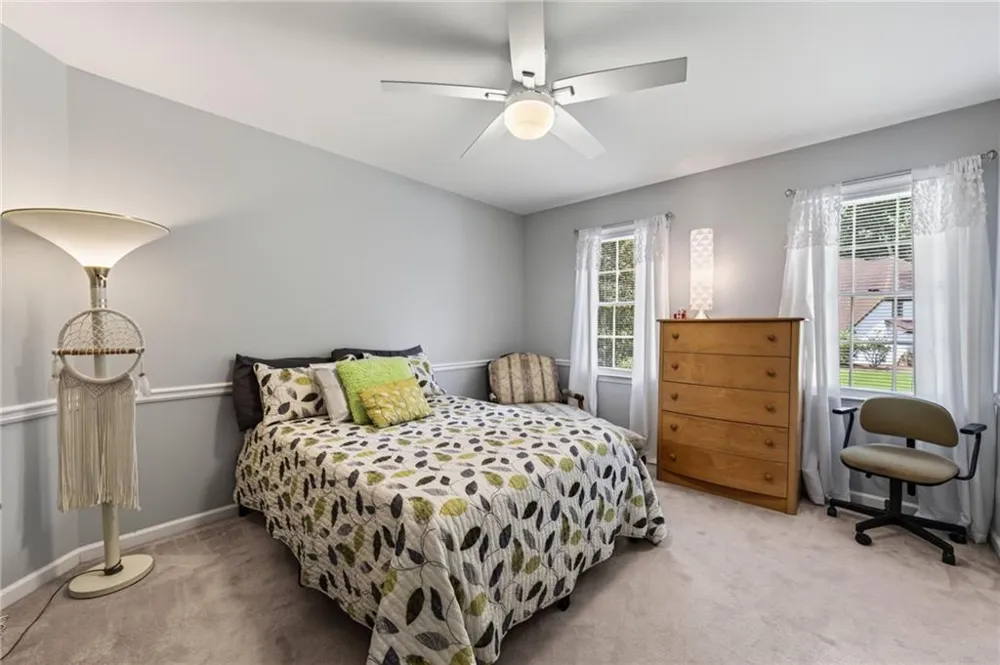 5535 Grove Point Road Johns Creek, GA 30022