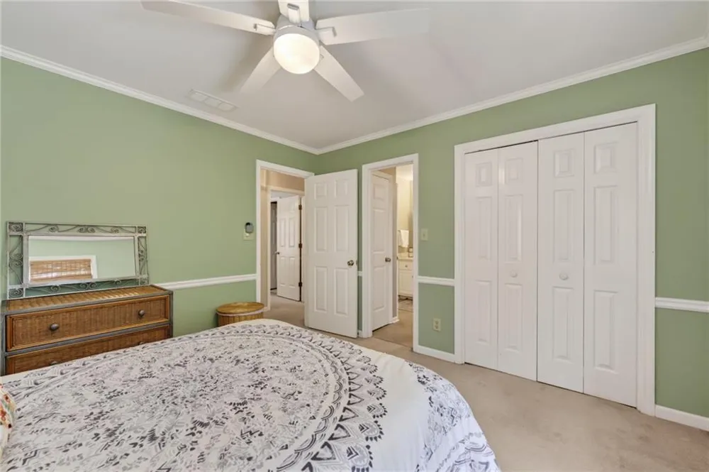 5535 Grove Point Road Johns Creek, GA 30022