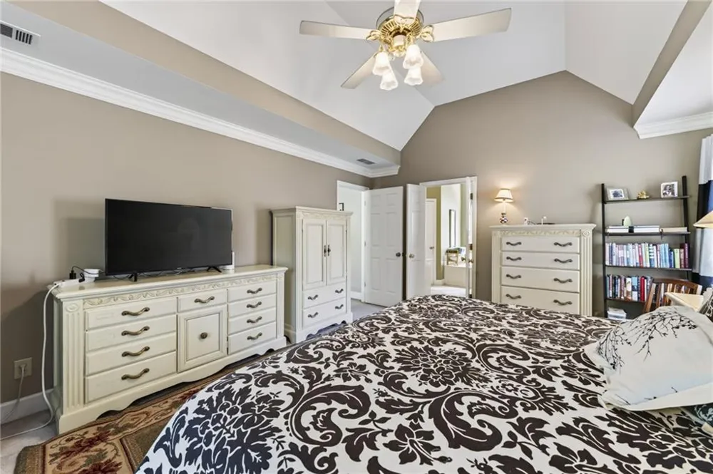 5535 Grove Point Road Johns Creek, GA 30022