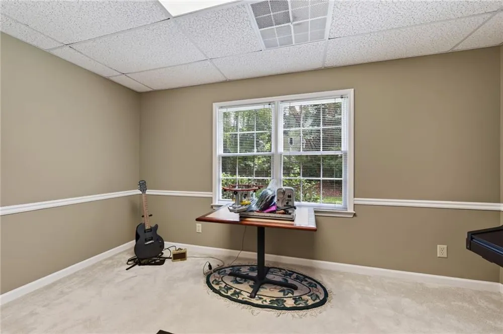 5535 Grove Point Road Johns Creek, GA 30022