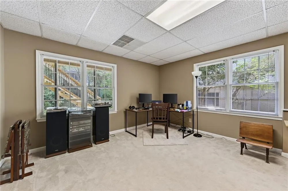 5535 Grove Point Road Johns Creek, GA 30022