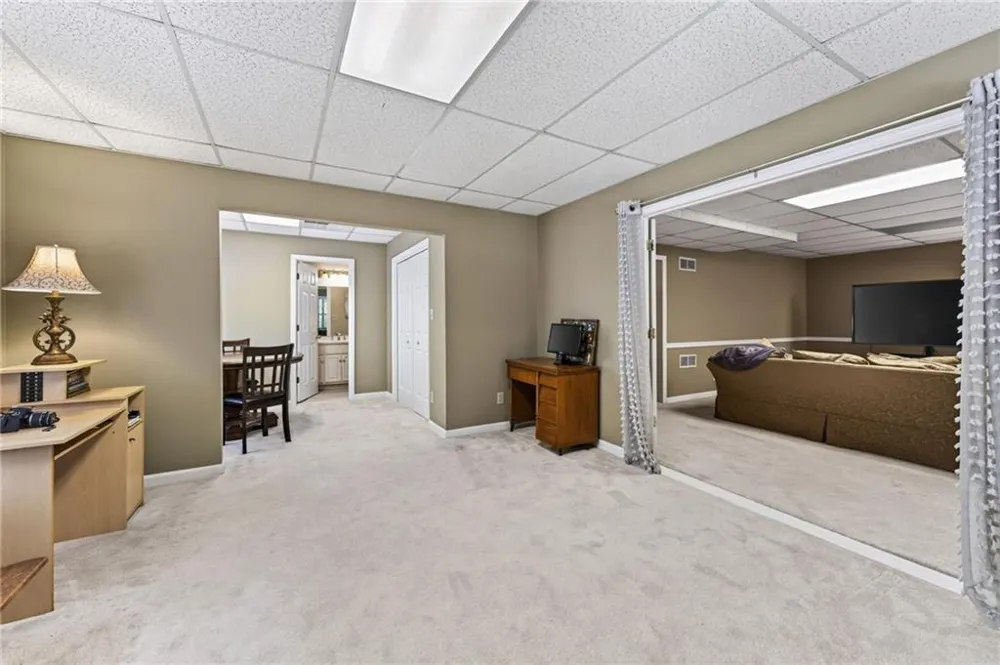 5535 Grove Point Road Johns Creek, GA 30022