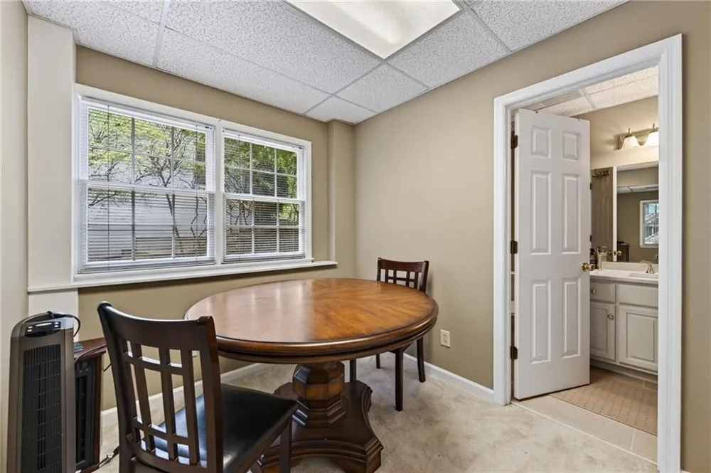 5535 Grove Point Road Johns Creek, GA 30022