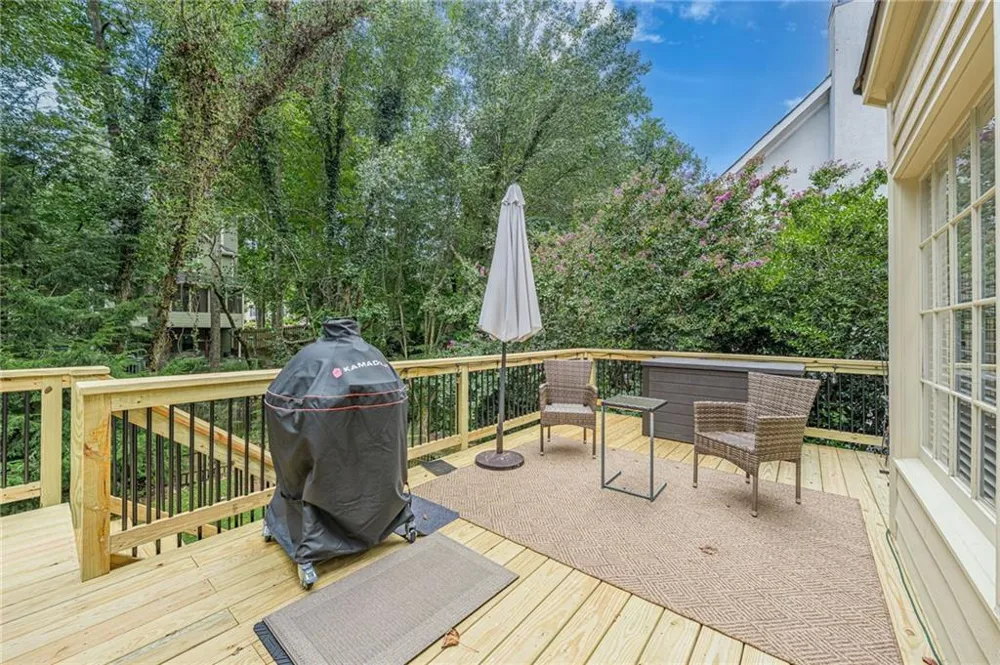 5535 Grove Point Road Johns Creek, GA 30022