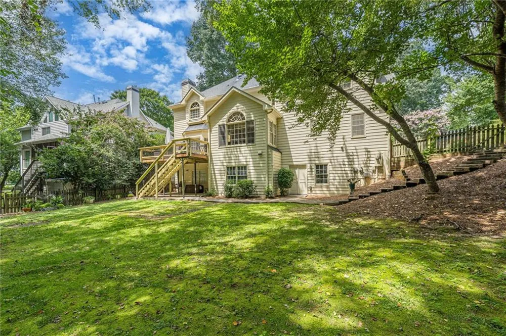 5535 Grove Point Road Johns Creek, GA 30022