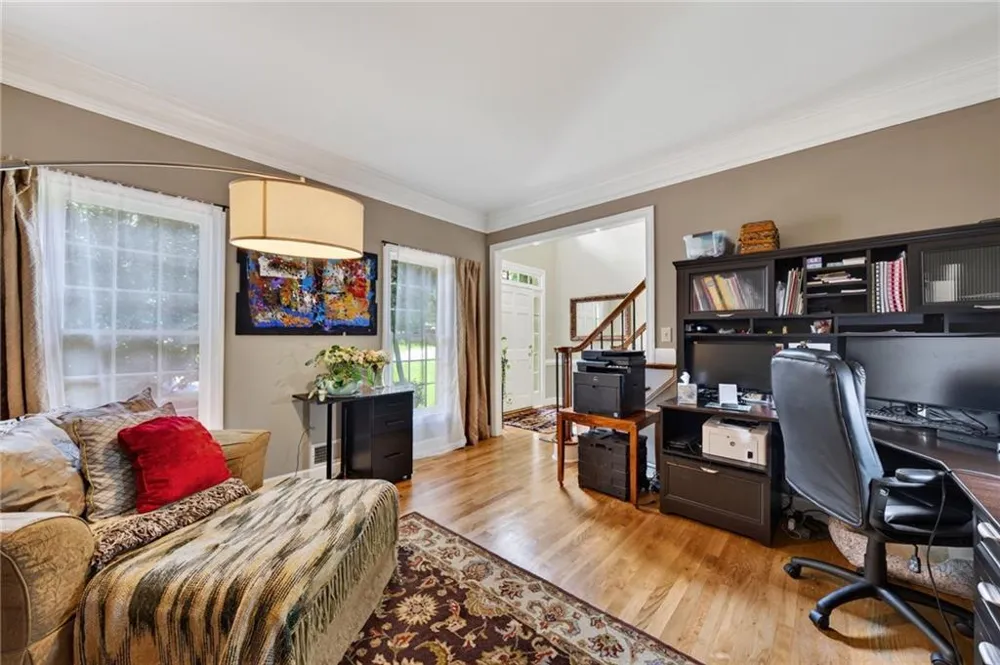 5535 Grove Point Road Johns Creek, GA 30022