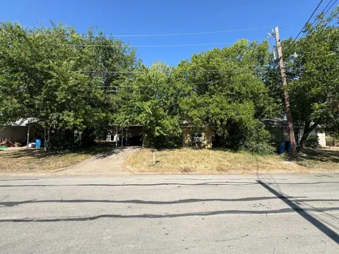 913 7th Street
