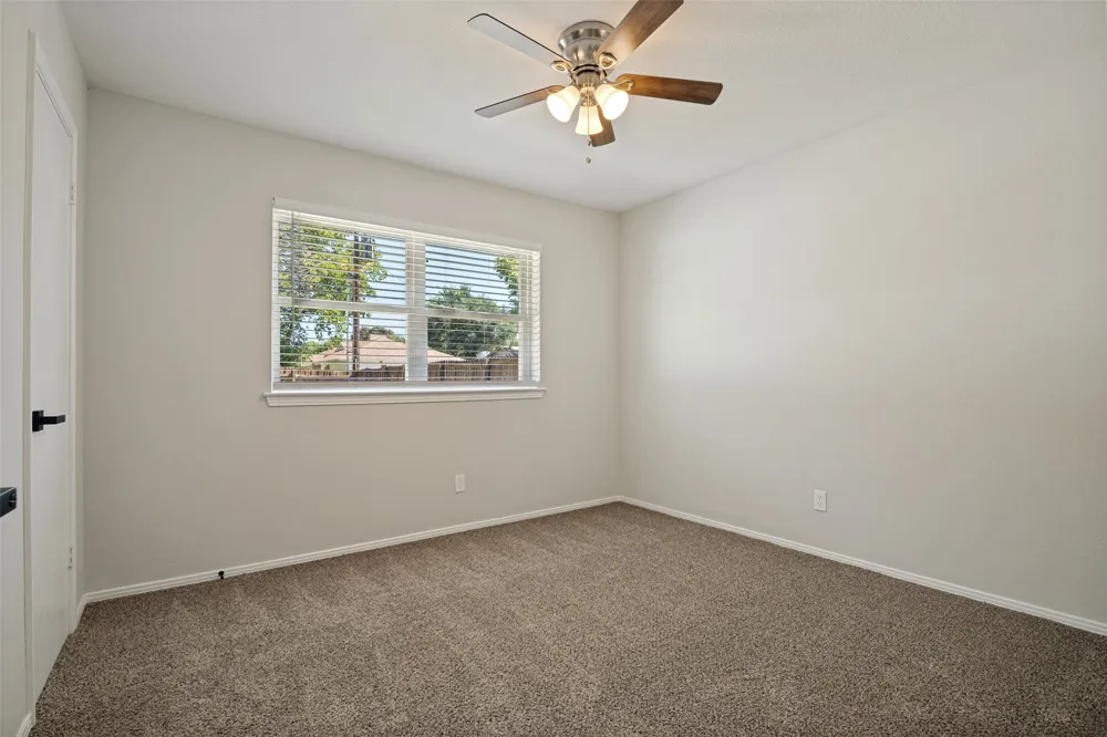 748 Kingswood Avenue Richardson, TX 75080