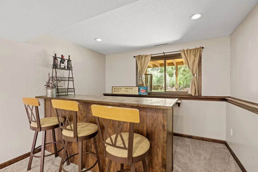 2753 225th Lane NE East Bethel, MN 55011