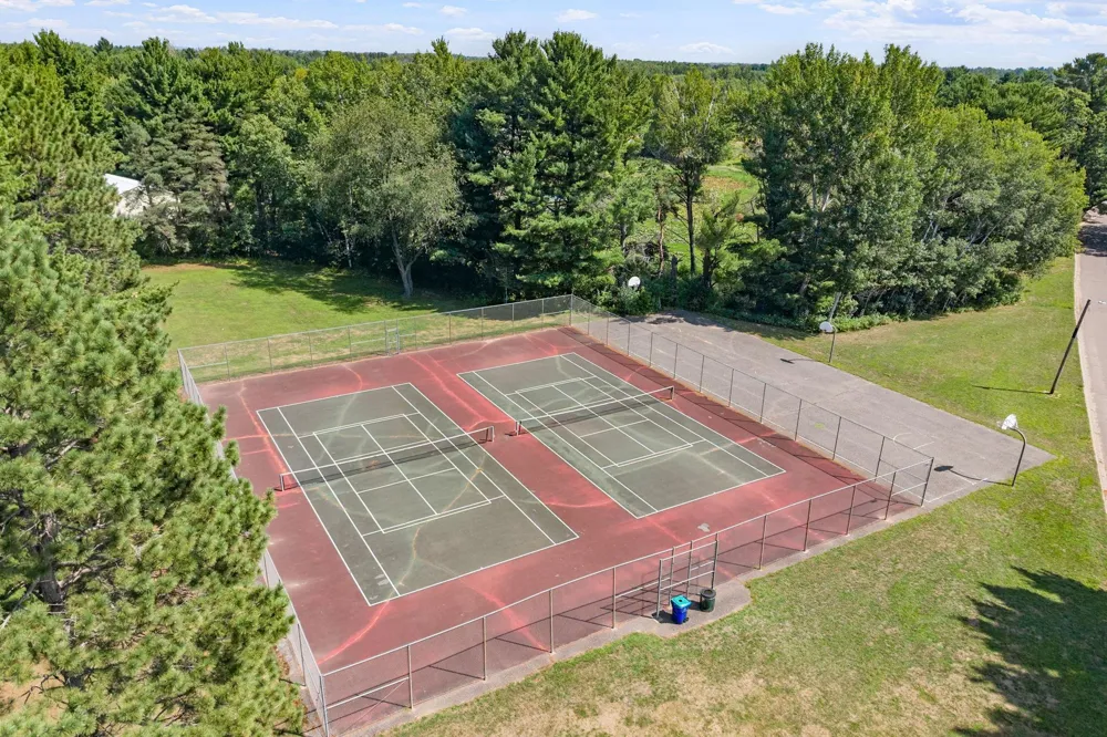 2753 225th Lane NE East Bethel, MN 55011