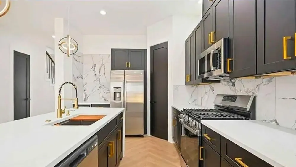 4117 Shelby Circle #B Houston, TX 77051