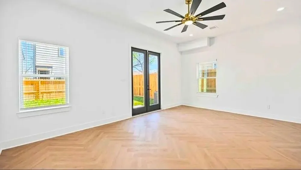 4117 Shelby Circle #B Houston, TX 77051