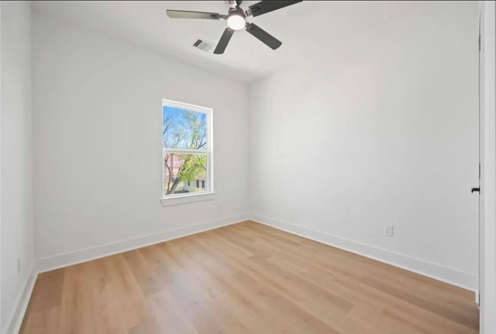 4117 Shelby Circle #B Houston, TX 77051