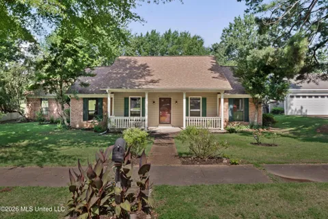 1023 Hunters Point Drive