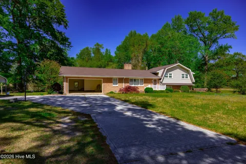 190 Halls Pond Road