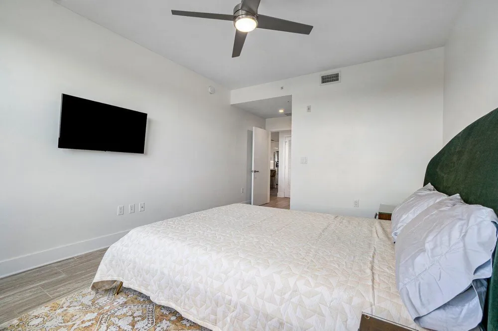 236 SE Fifth Avenue #303 Delray Beach, FL 33483