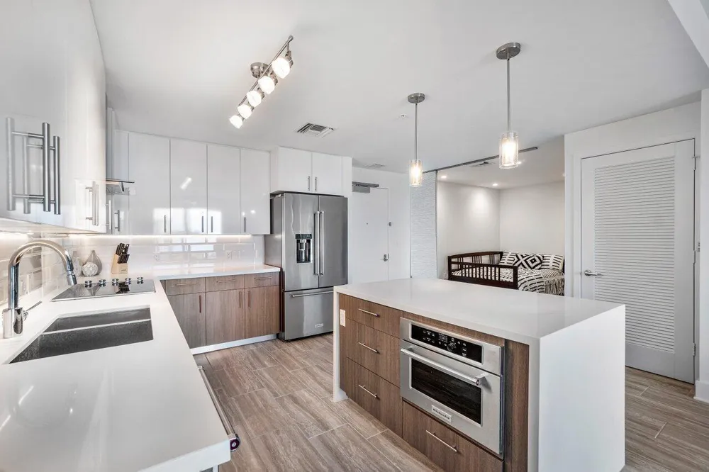 236 SE Fifth Avenue #303 Delray Beach, FL 33483
