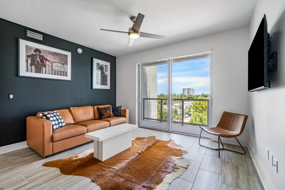236 SE Fifth Avenue #303 Delray Beach, FL 33483