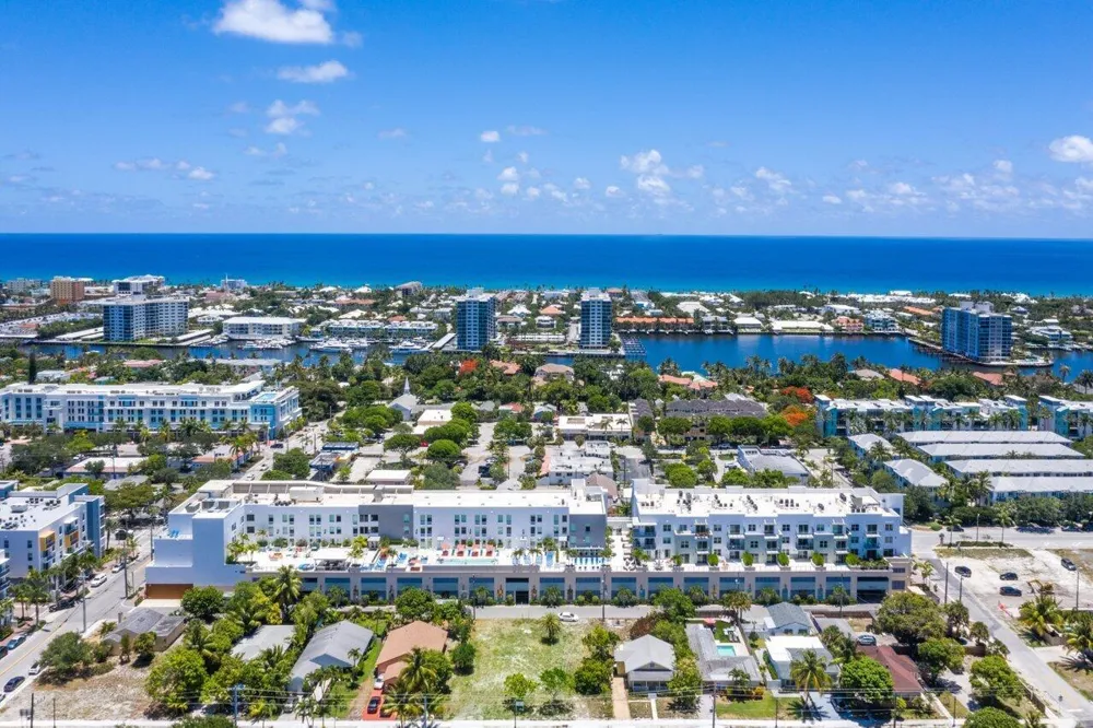 236 SE Fifth Avenue #303 Delray Beach, FL 33483