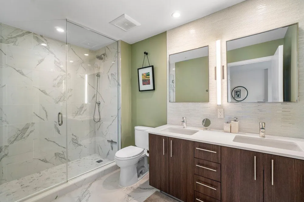 236 SE Fifth Avenue #303 Delray Beach, FL 33483