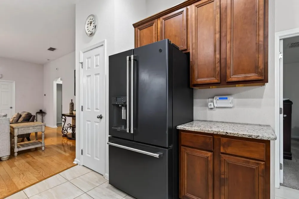 2205 SANDY BAY LANE Jacksonville, FL 32233