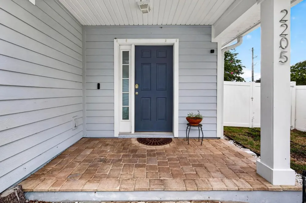 2205 SANDY BAY LANE Jacksonville, FL 32233
