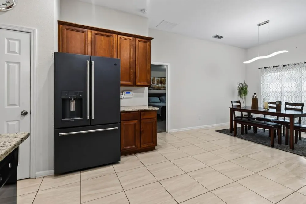 2205 SANDY BAY LANE Jacksonville, FL 32233