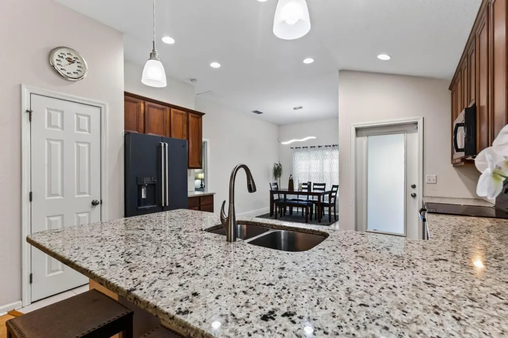 2205 SANDY BAY LANE Jacksonville, FL 32233