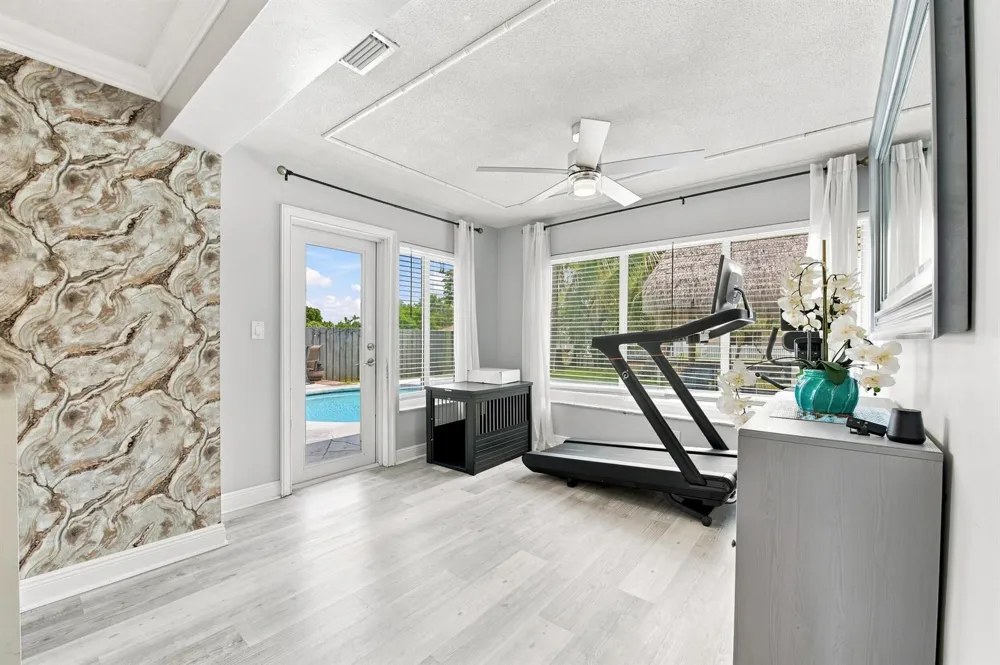 1000 W River Drive Margate, FL 33063