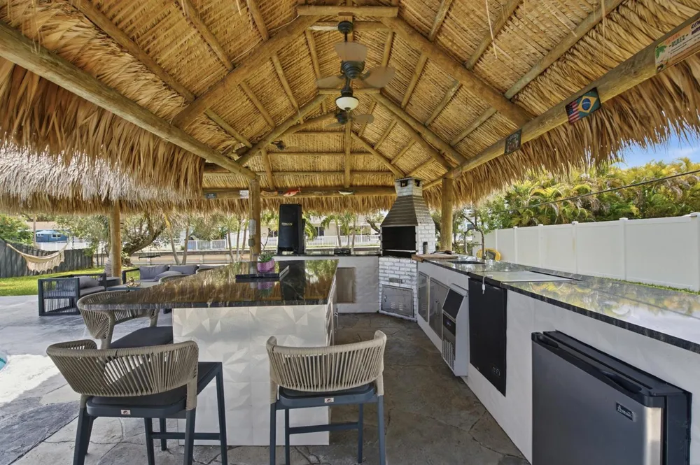 1000 W River Drive Margate, FL 33063