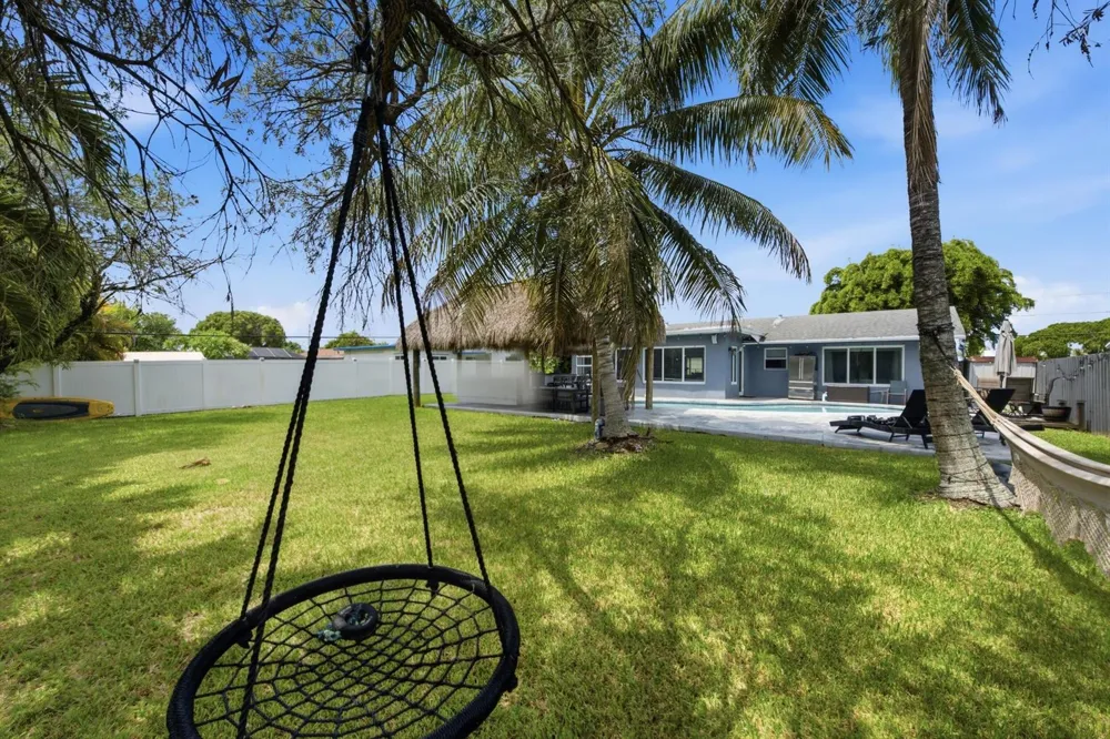 1000 W River Drive Margate, FL 33063