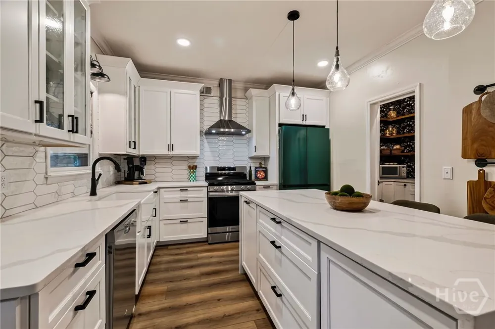 9 Devon Road Savannah, GA 31419
