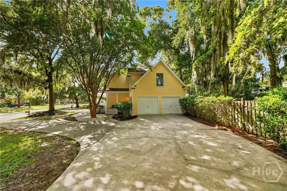 9 Devon Road Savannah, GA 31419