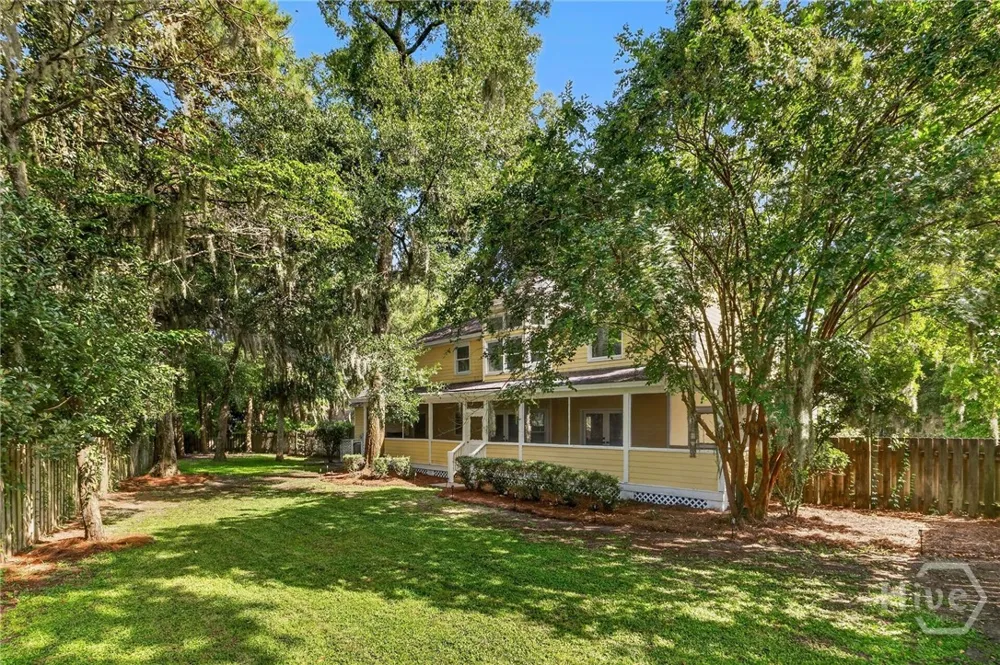 9 Devon Road Savannah, GA 31419