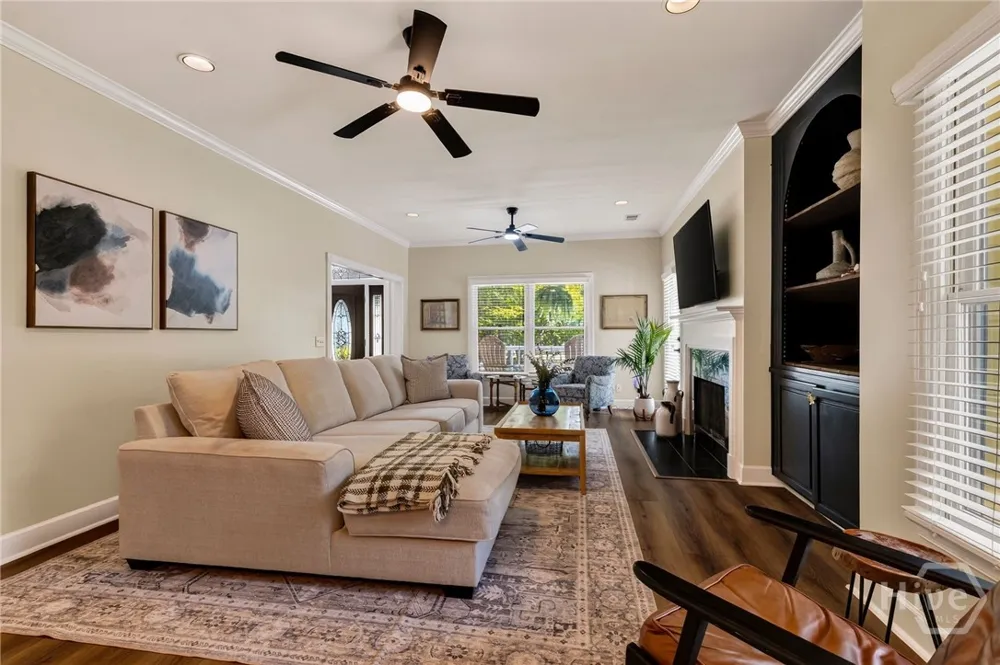 9 Devon Road Savannah, GA 31419