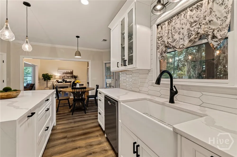 9 Devon Road Savannah, GA 31419