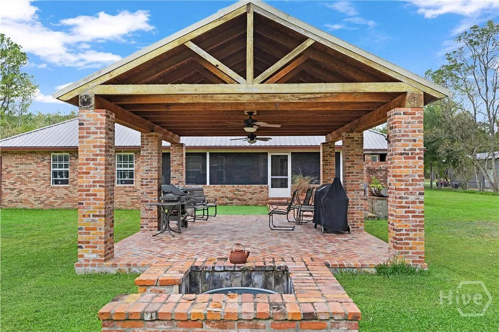 5298 E Glynn Avenue Brunswick, GA 31523