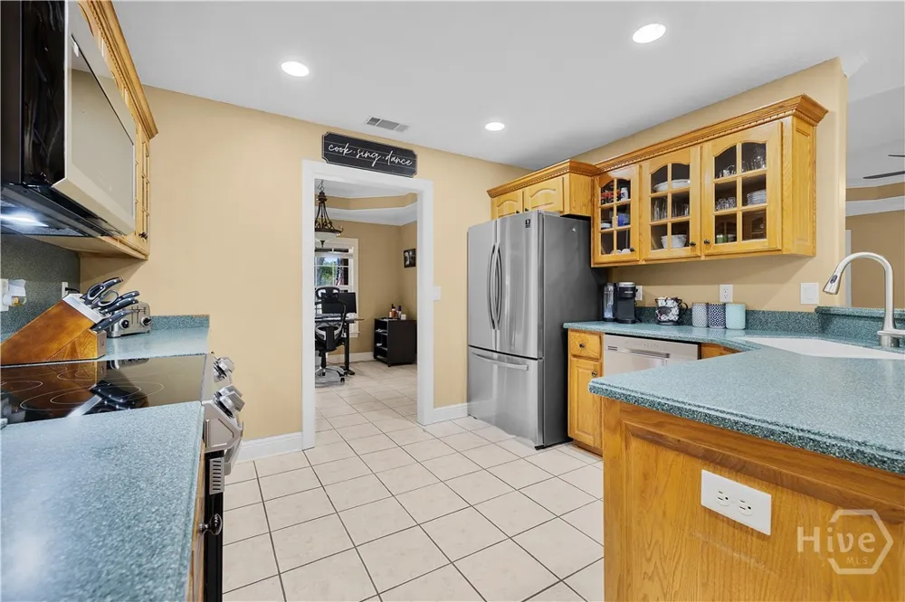 5298 E Glynn Avenue Brunswick, GA 31523