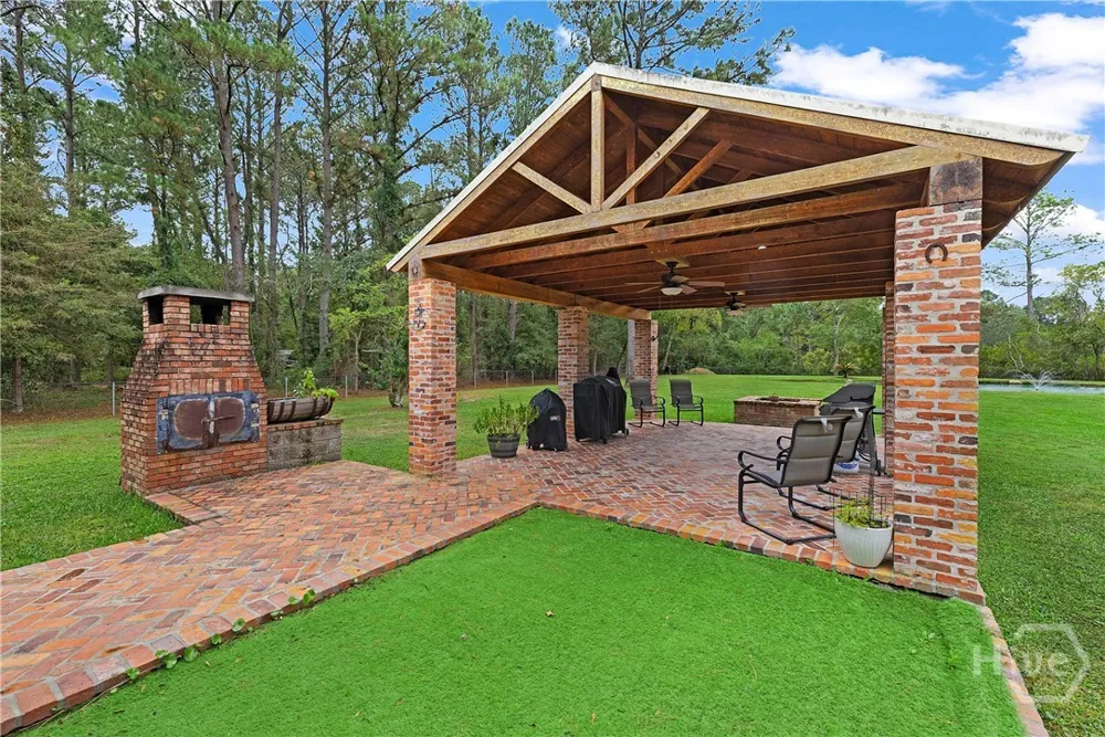 5298 E Glynn Avenue Brunswick, GA 31523