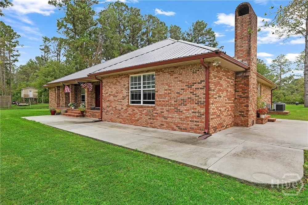 5298 E Glynn Avenue Brunswick, GA 31523