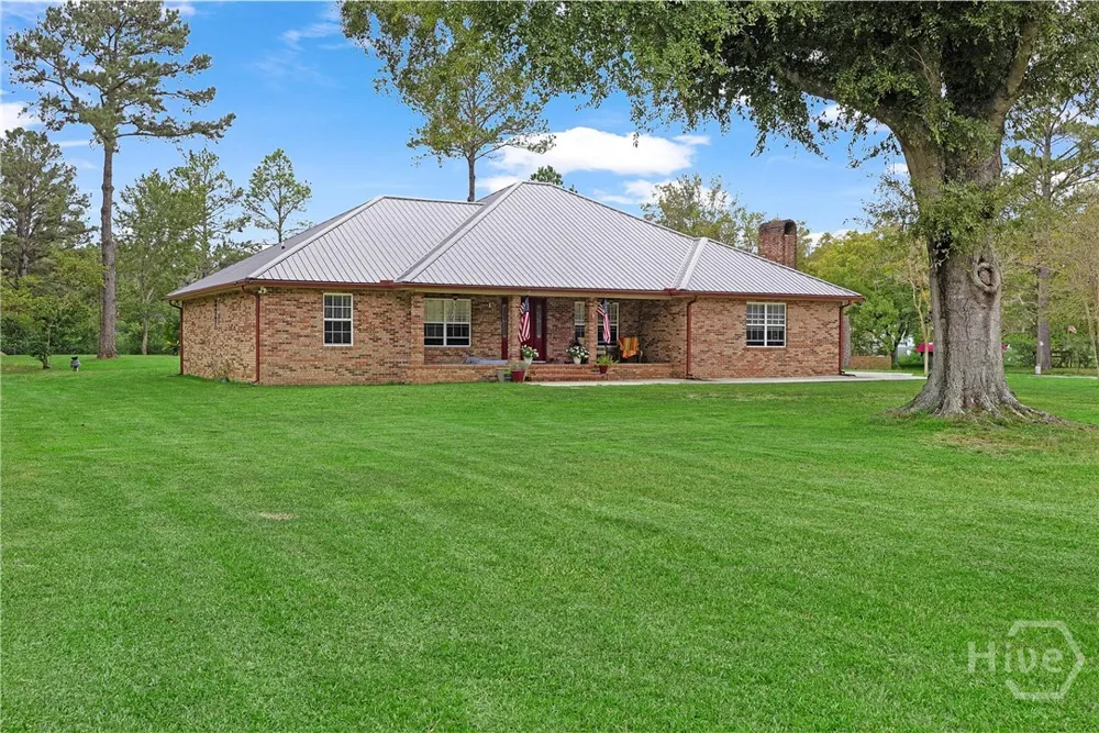 5298 E Glynn Avenue Brunswick, GA 31523