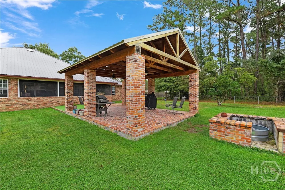 5298 E Glynn Avenue Brunswick, GA 31523